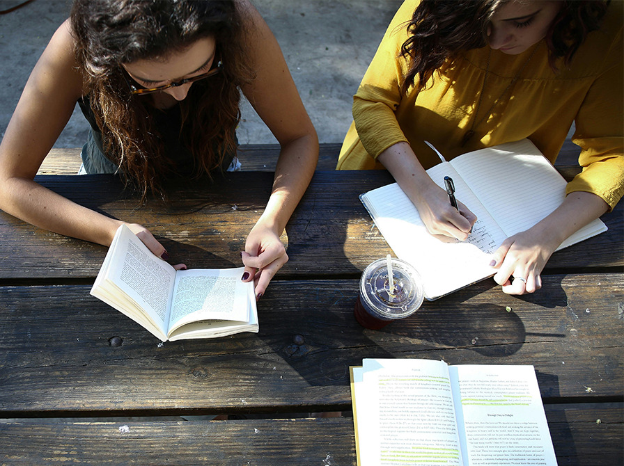 Oplev litteraturens magi på Haslev Bibliotek