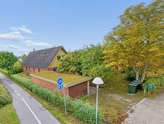 Lyngevej 17 er til salg for kun 430.000 kr.: Se de billigste boliger til salg i Knebel her