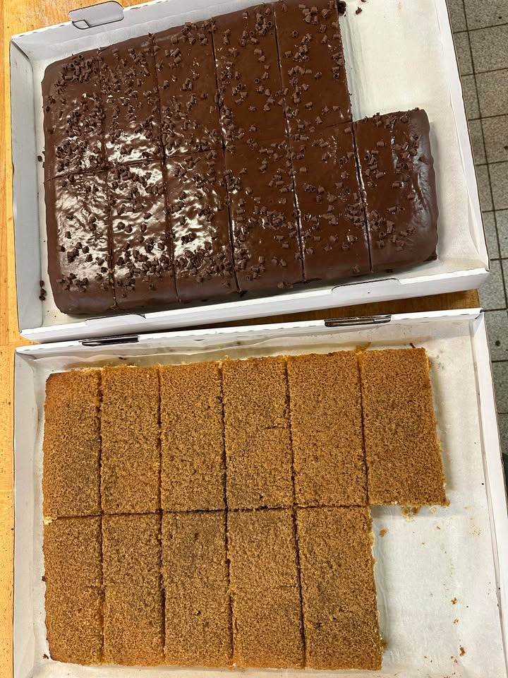 Aaby-bageren tilbyder kagebakker til 25 kr. 