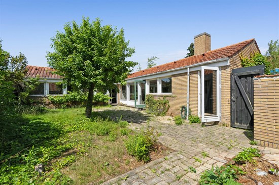 Åtoften 35 og 1 anden boliger er kommet til salg denne uge i Nivå - se boligerne her.