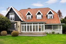 Eksklusiv bolig for 22.000.000 kr er netop kommet til salg i Gentofte - Se den og de dyreste boliger her