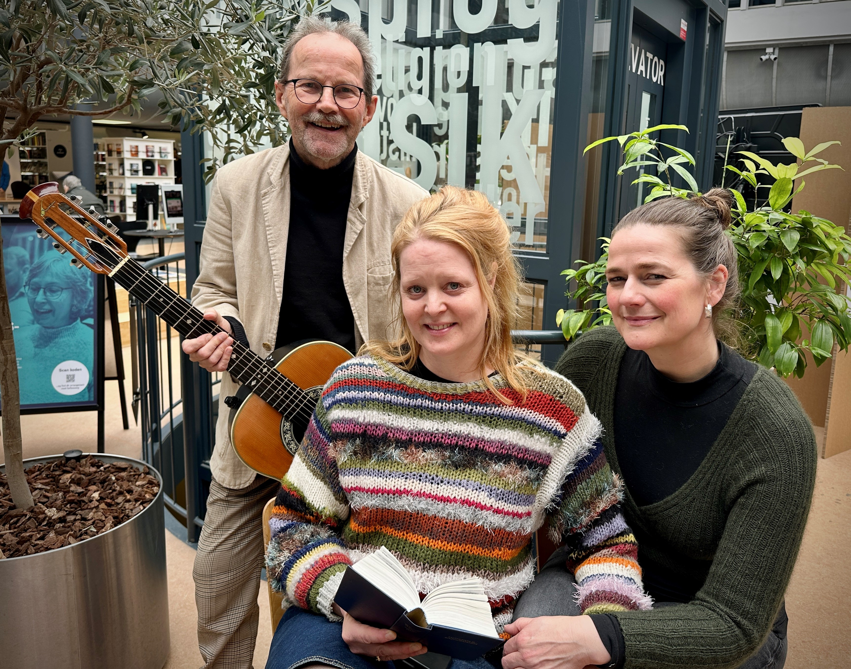 Bæredygtig eftermiddagssang på Randers Bibliotek