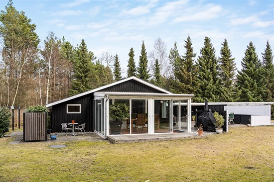 Rødgranvej 3 og 4 andre boliger er kommet til salg denne uge i Nykøbing Sj - se boligerne her.