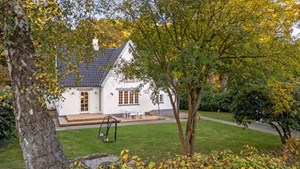 Kratholmsvej 6 og 5 andre boliger er kommet til salg denne uge i Virum - se boligerne her.