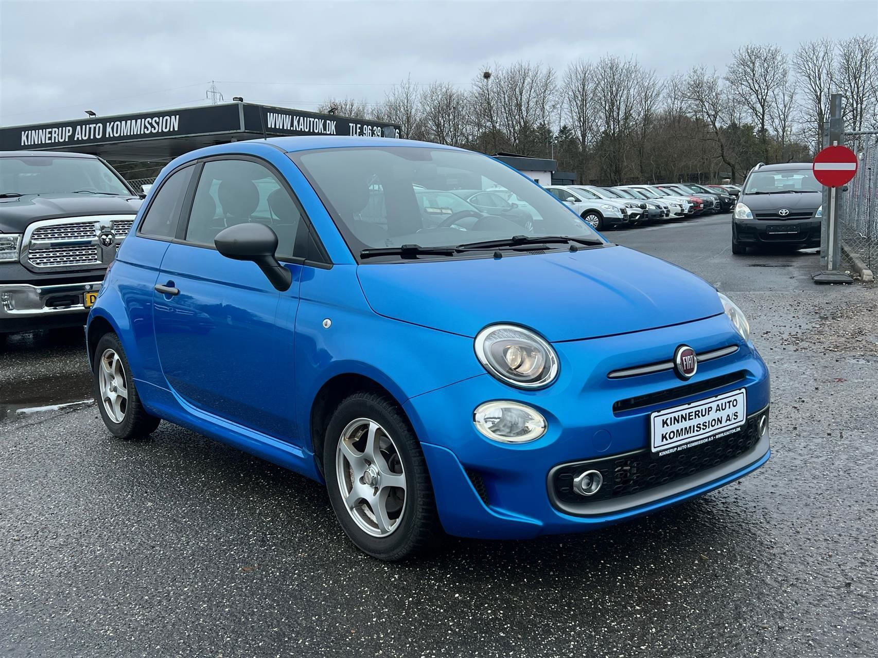 Biler netop sat til salg i Hjallerup