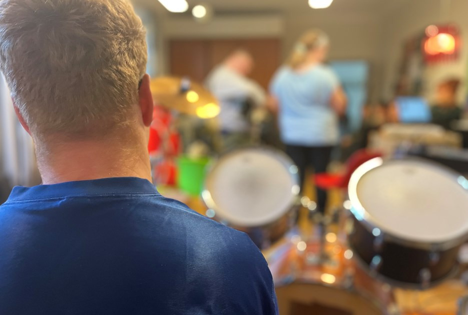 Café Kurs klar med 15 sange til årets Melodi Grand Prix i Skive Theatersal