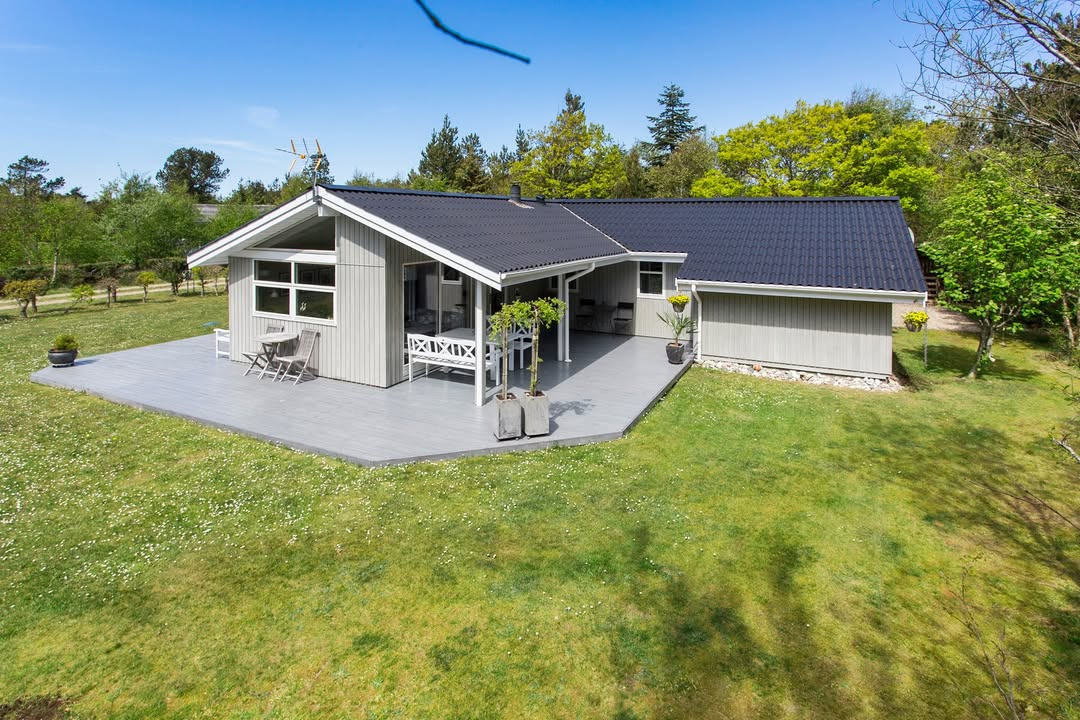 Nyt indbydende sommerhus til salg hos EDC Hurup Thy