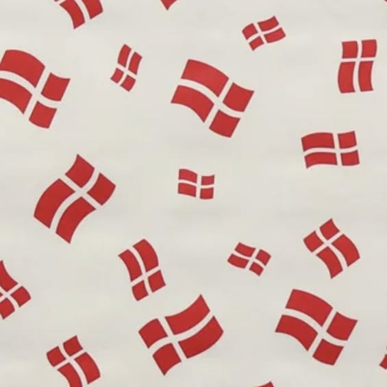 Clara H fejrer Julies fødselsdag med eksklusive tilbud og konkurrence i morgen live kl. 14:00