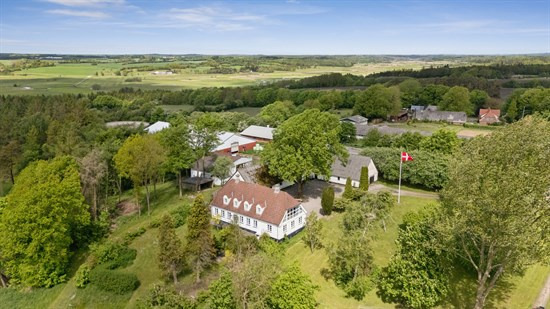 Top 6 over dyreste boliger til salg i Skals. Priser op til 7.700.000 kr