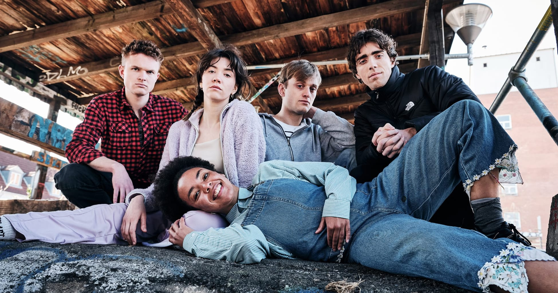 Til ungdommen: En rejse gennem teenagetiden på Teater Nordkraft