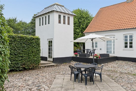 Top 6 over dyreste boliger til salg i Fuglebjerg. Priser op til 28.000.000 kr