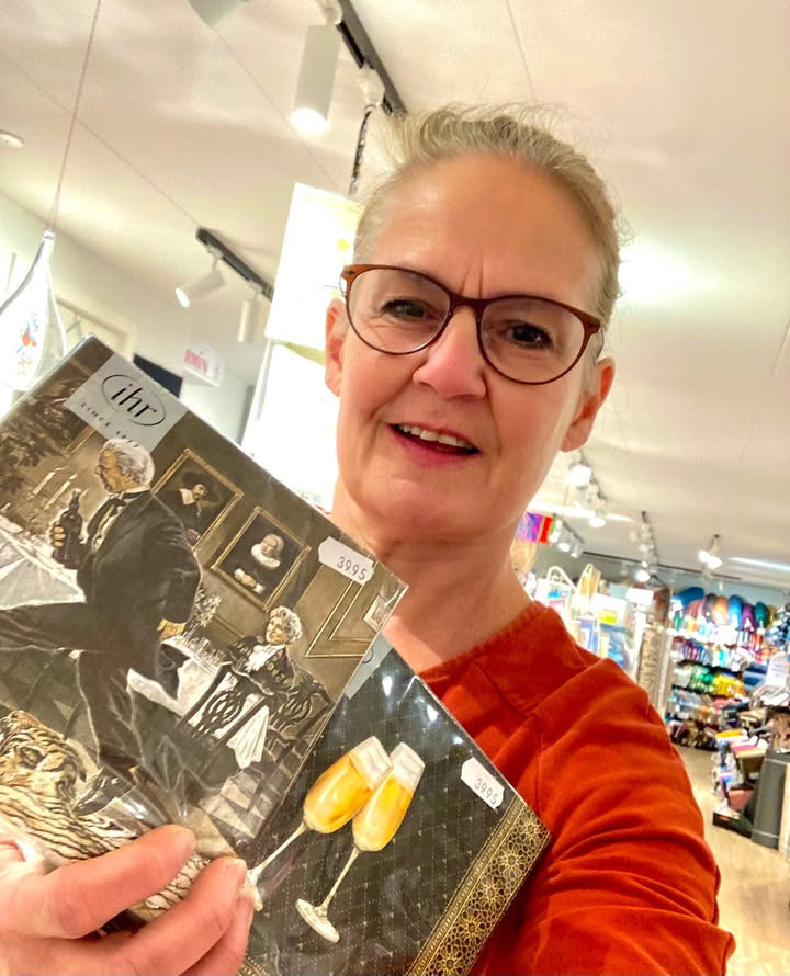 Art´n´Craft ønsker godt nytår og byder på nytårstilbud på servietter og duge