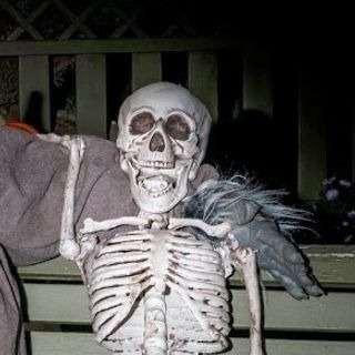 Halloween-folkefest i Måløv: En by i fællesskab