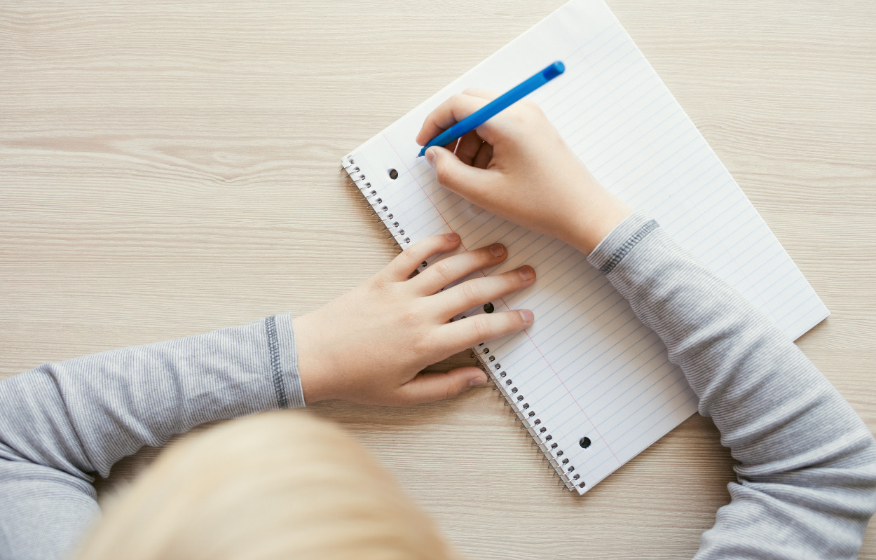 Skal dit barn skrive en vild historie med gys og gru i Kreativt Hus i Roskilde?