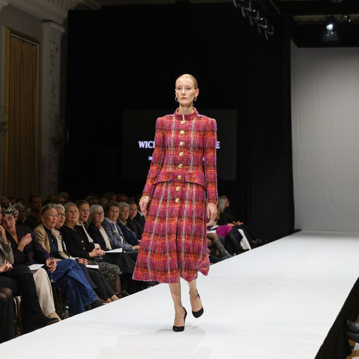 Zenz Creative Team stylede modeller til Laugenes Opvisning med elegant hårdesign