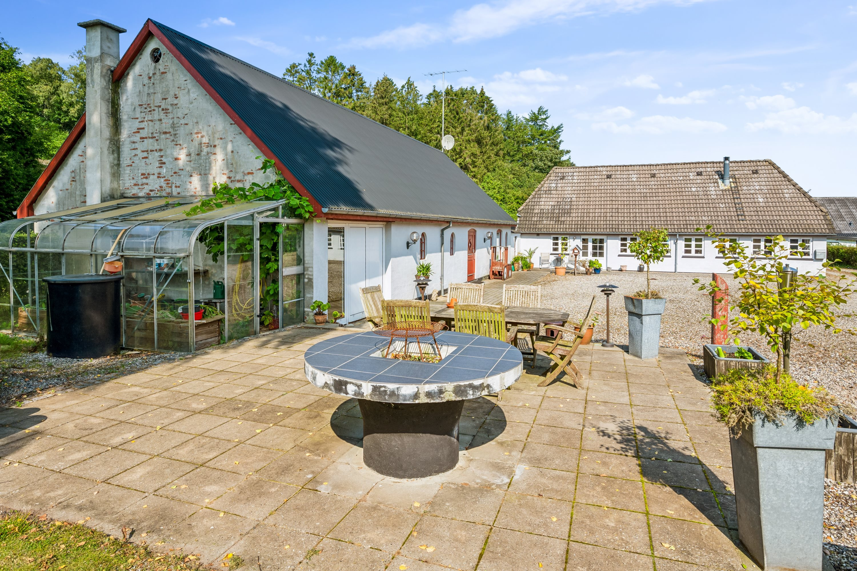 Kom til Åbent Hus i Linå – realisér drømmen om et landligt hjem med masser af plads