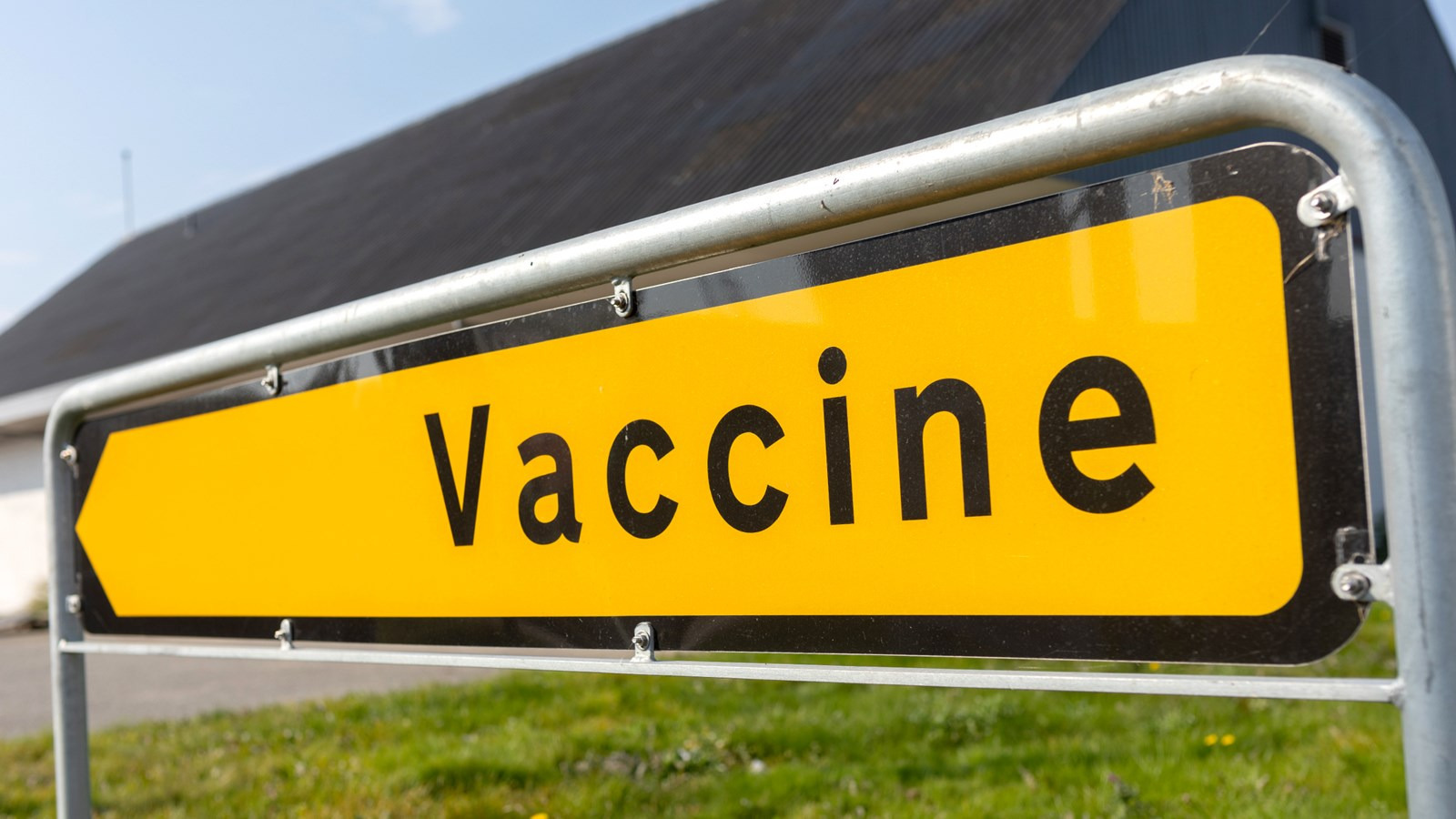 Fra 1. oktober 2023 til 15. januar 2024 er det muligt at blive vaccineret mod COVID-19 og influenza for udvalgte grupper