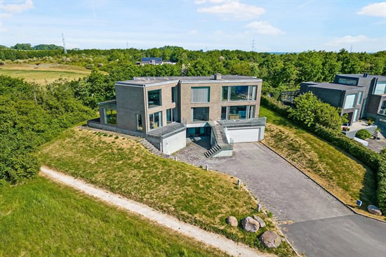 Top 6 over dyreste boliger til salg i Rønde. Priser op til 14.900.000 kr