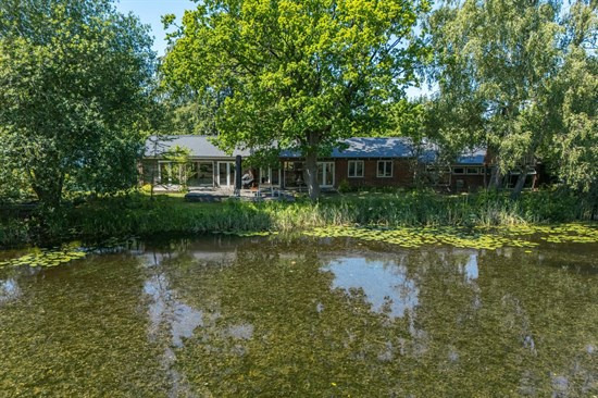 Top 6 over dyreste boliger til salg i Farum. Priser op til 14.000.000 kr