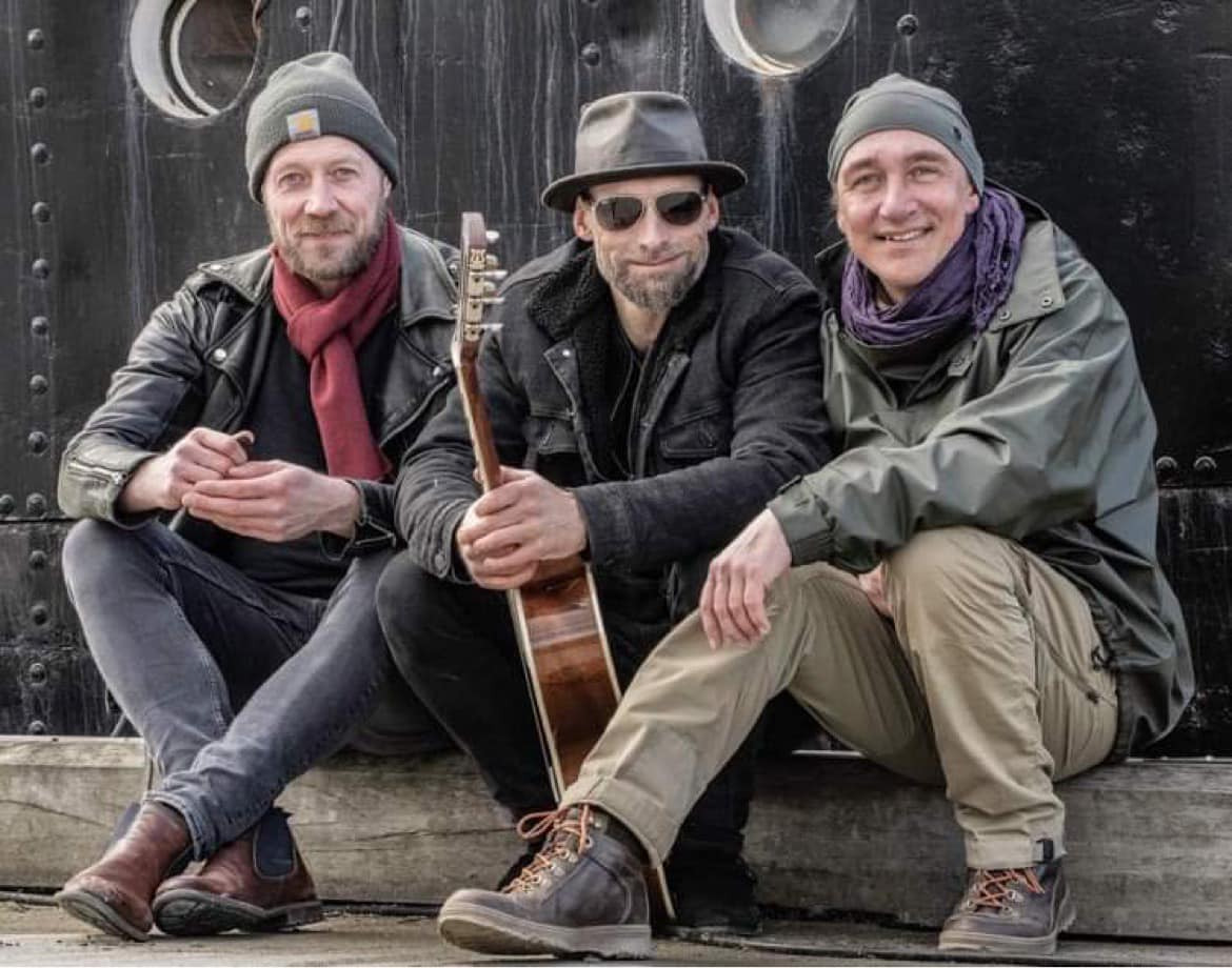 Henrik Johannessen & the Roots indtager Café Gullanden