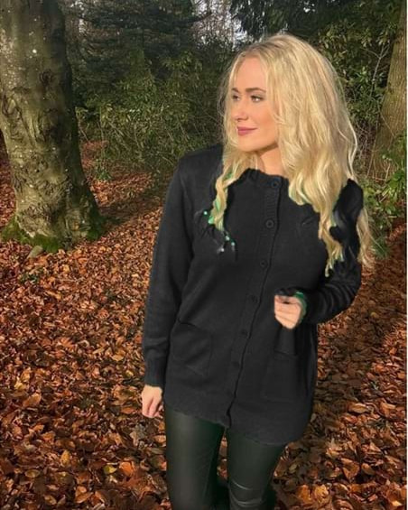 Klarissa & Nora introducerer Marc Lauge strik til nedsat pris i butikken