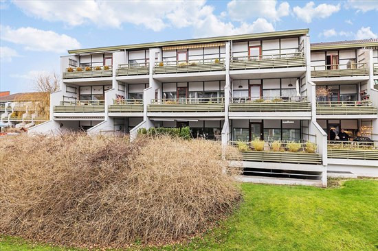 Blommevangen 11 er til salg for kun 2.095.000 kr.: Se de billigste boliger til salg i Smørum her