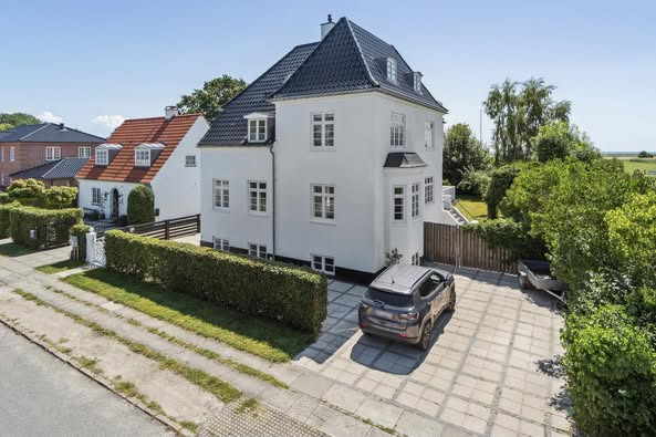&LIVING Aalborg præsenterer liebhavervilla i Dragør