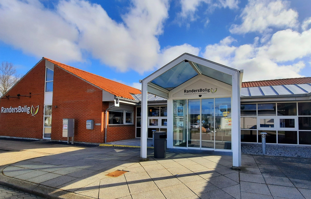 Jobskabelse og socialt ansvar: RandersBolig indfører nye sociale klausuler til renoveringsprojekter