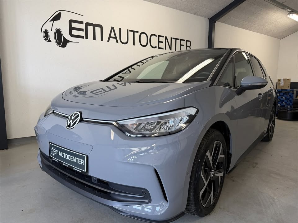 EM AUTOCENTER ApS inviterer til at se brugt VW ID.3 i topform