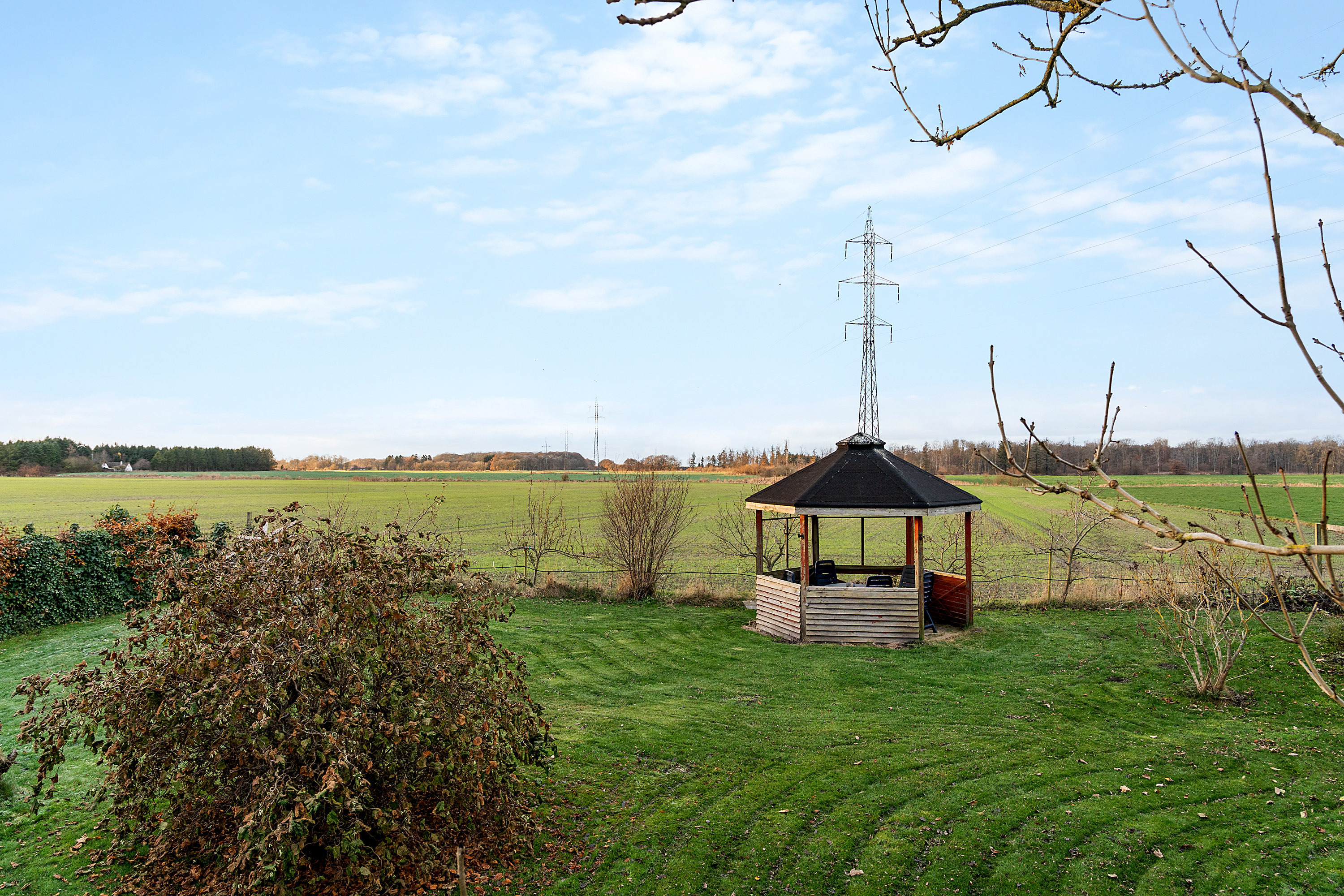 Til salg hos danbolig Nørresundby : Rummelig villa tæt på by og natur