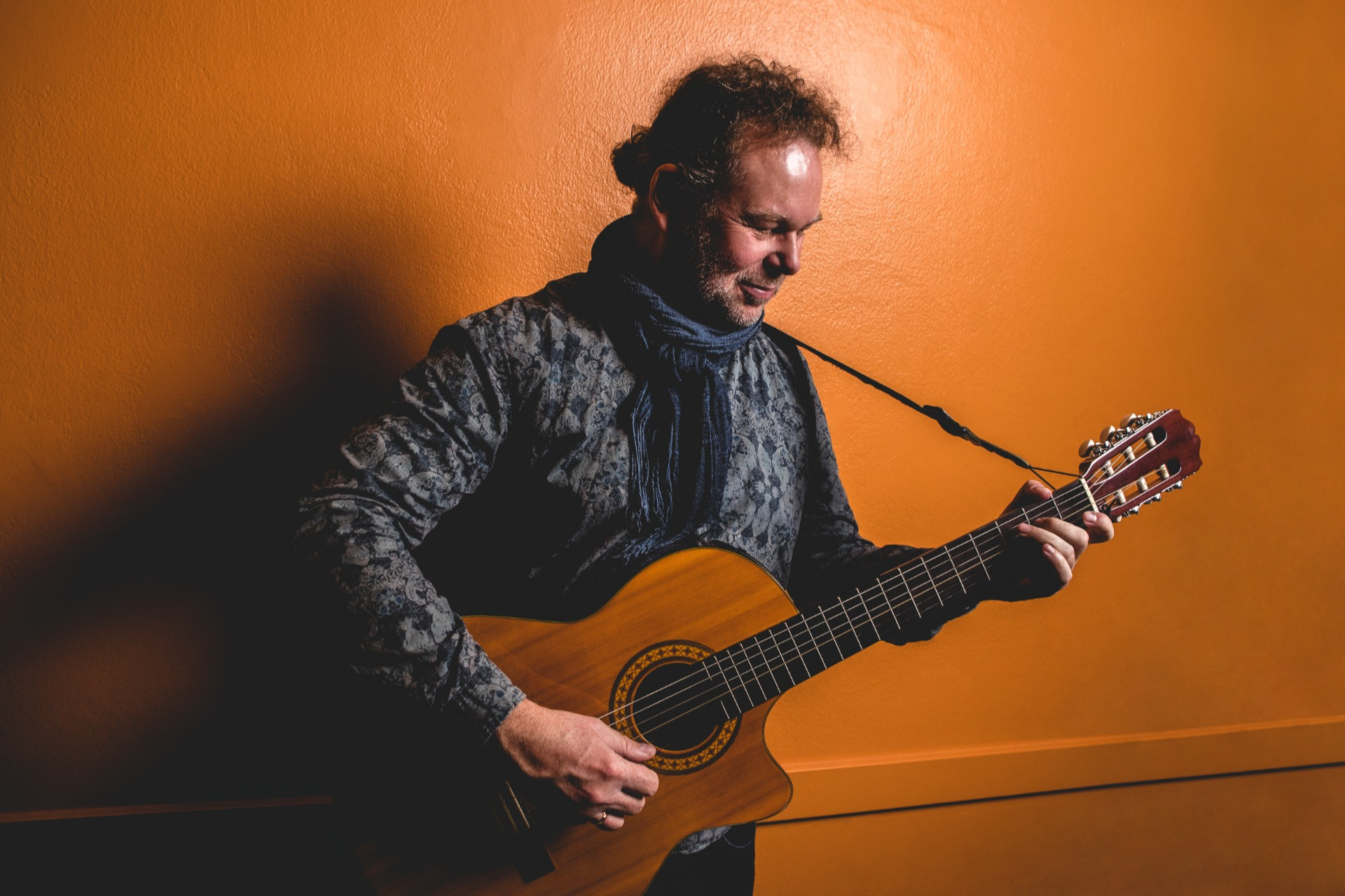 Oplev Hamiltons unikke musikalske univers i Them