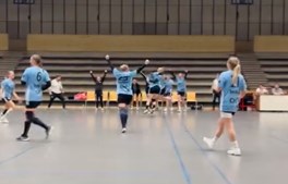 Kæmpe indsats! Vejle HK-kvinderne tog fusen på topholdet efter straffescoring i sidste øjeblik