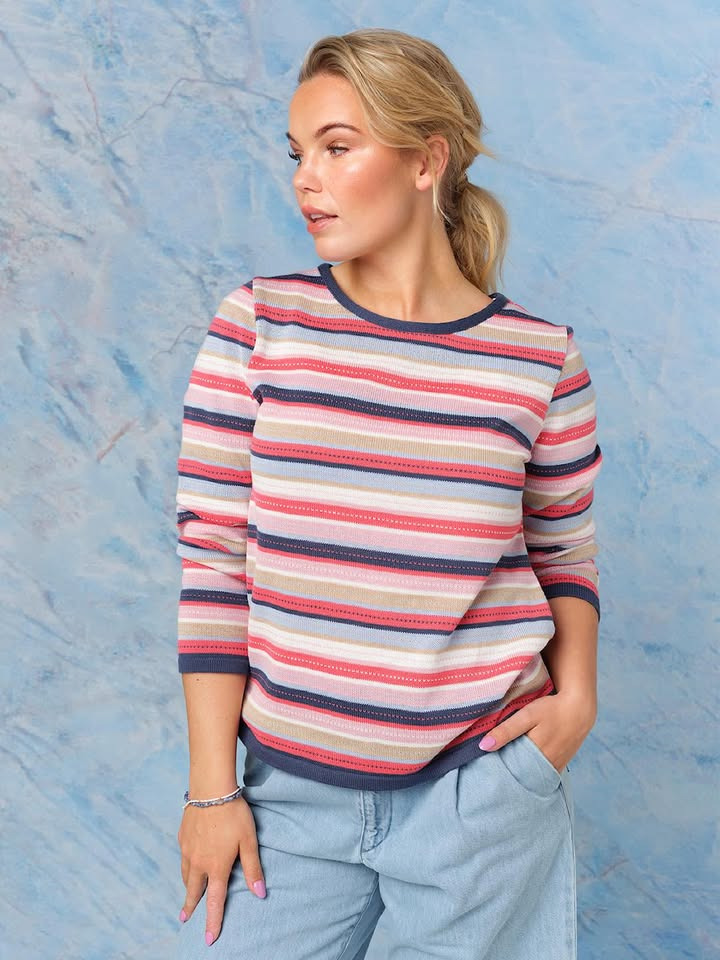 Rosengreen annoncerer udsalg på Skovhuus strik i begrænsede størrelser