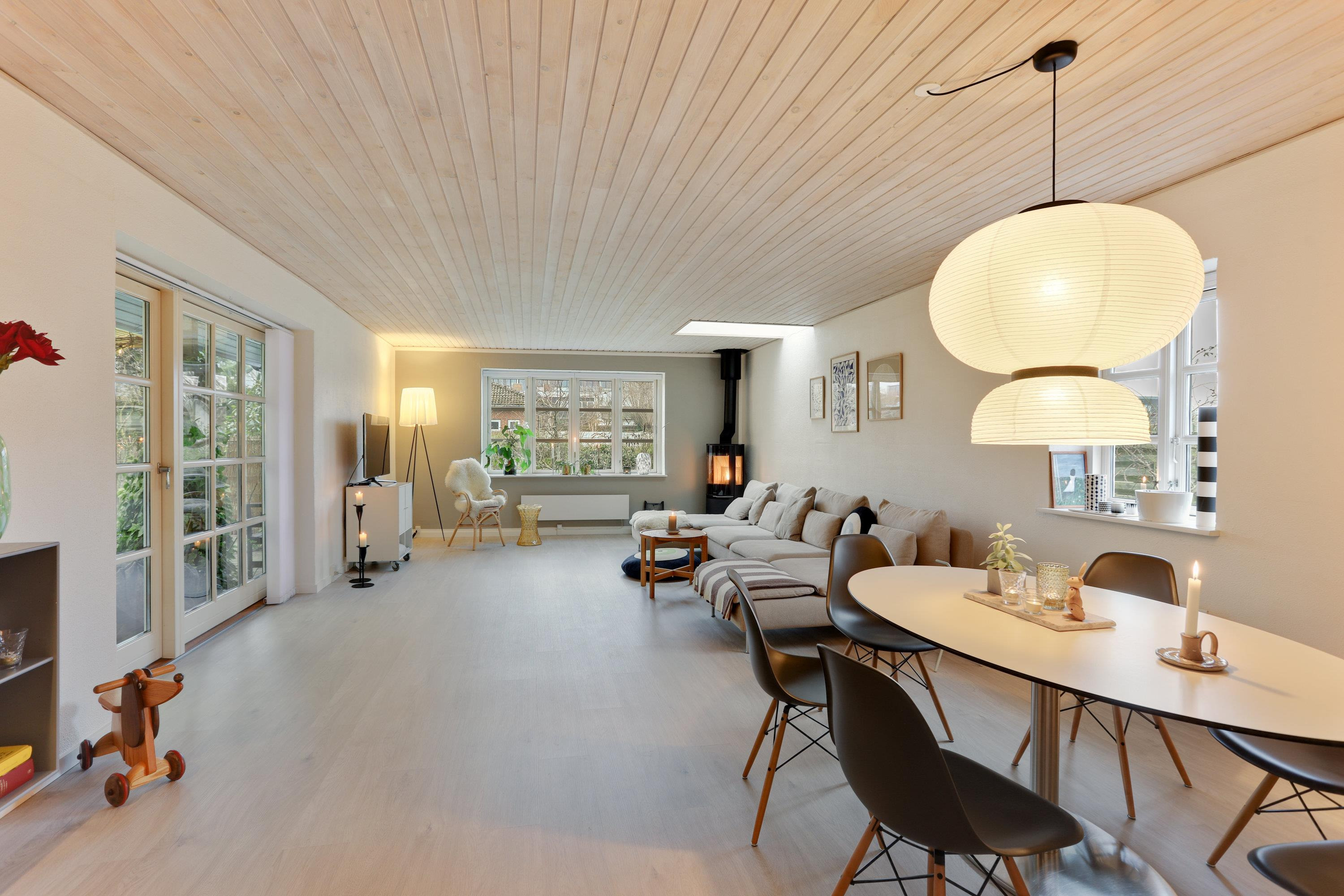 Vikingvej 14 og 3 andre boliger er kommet til salg denne uge i Sæby - se boligerne her.