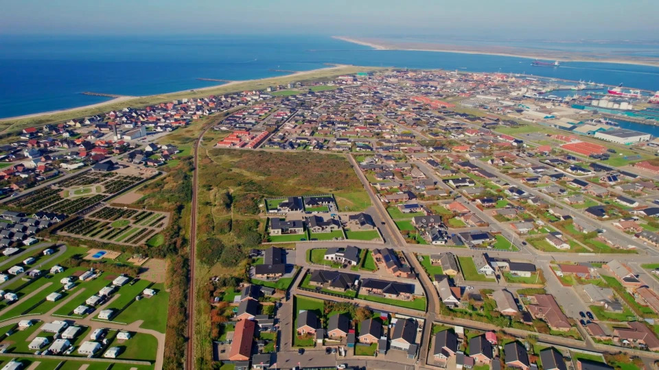 Nye parcelhusgrunde nær naturen i Thyborøn udbydes af Lemvig Kommune