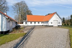 Pris sat ned med 200.000 kr. på Grættrupvej 6