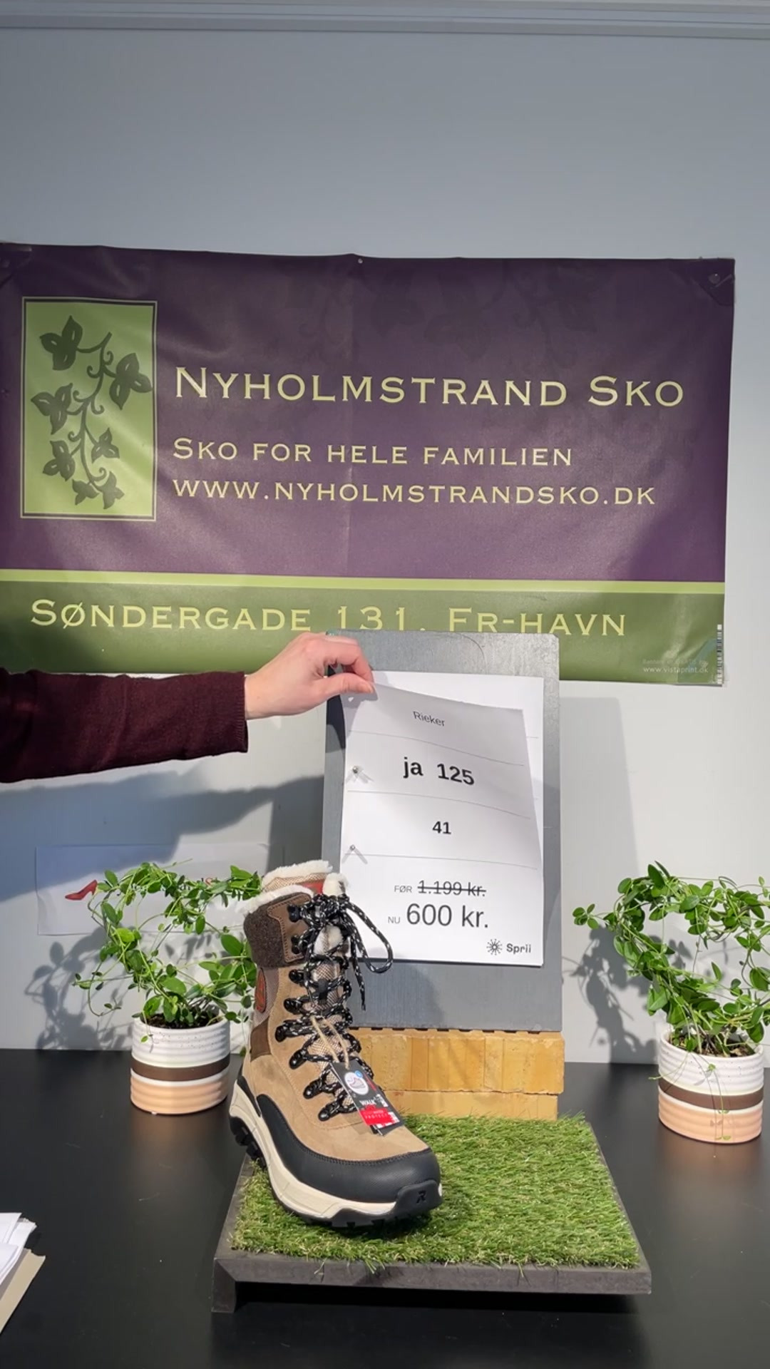 Se dagens updates fra Frederikshavn her