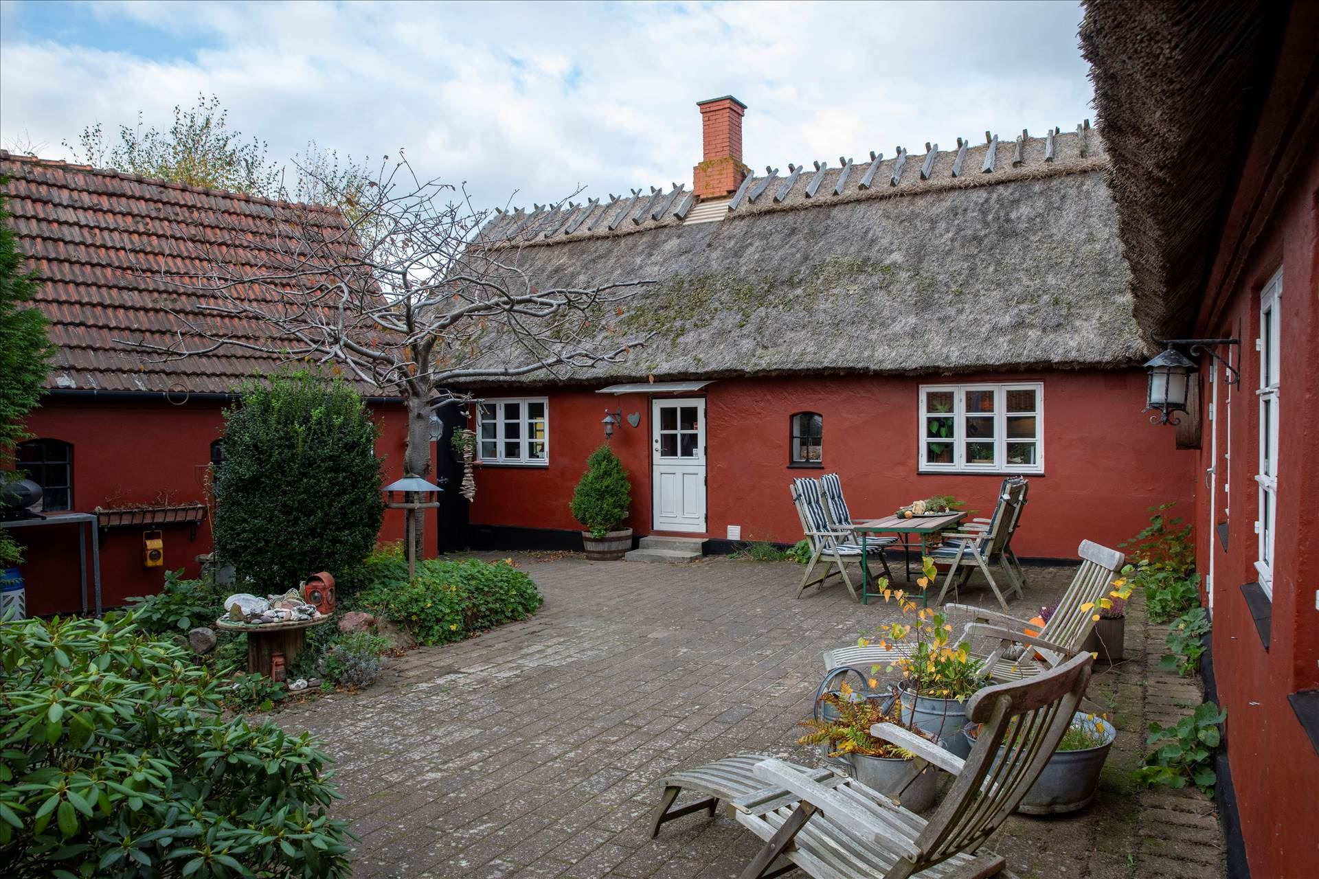 Drømmer du om luksus? For 4,6  mio. kroner er Frederiksværkvej 14, Lynæs kommet til salg - Se den og de dyreste boliger til salg her