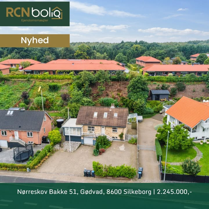 RCN Bolig Silkeborg præsenterer rummelig villa med oase i hjertet af byen