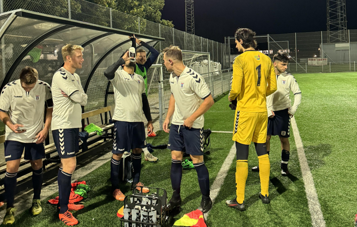 AGF kan øjne toppen igen efter vigtig sejr: “Det er sgu fedt at spille fodbold for tiden!”