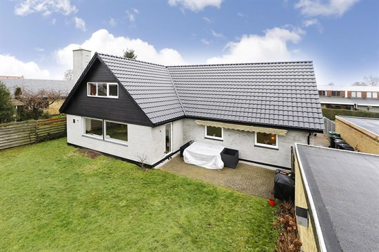 Ålholmparken 164 og 2 andre boliger er kommet til salg denne uge i Hillerød - se boligerne her.