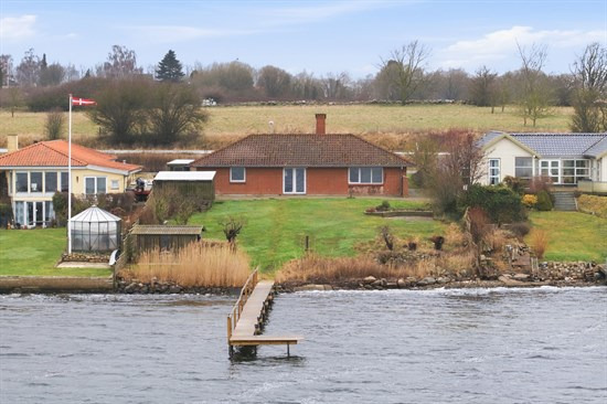 Top 6 over dyreste boliger til salg i Munkebo. Priser op til 5.495.000 kr