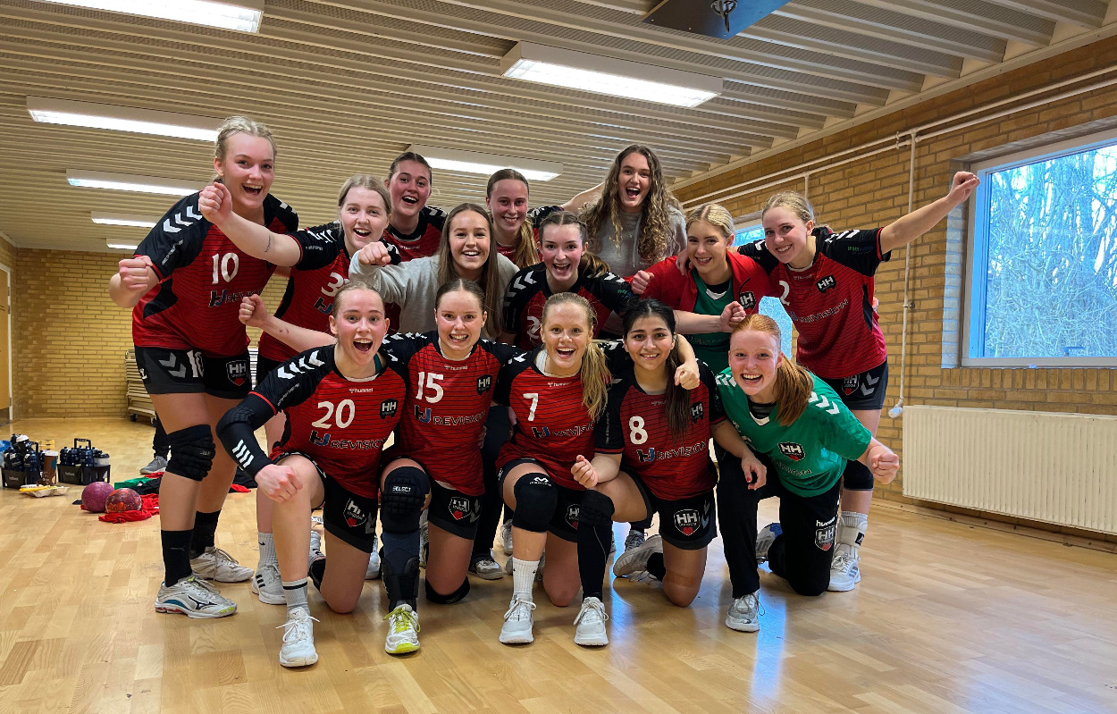 Tredje sejr på en uge: Horsens HK-pigerne brager videre
