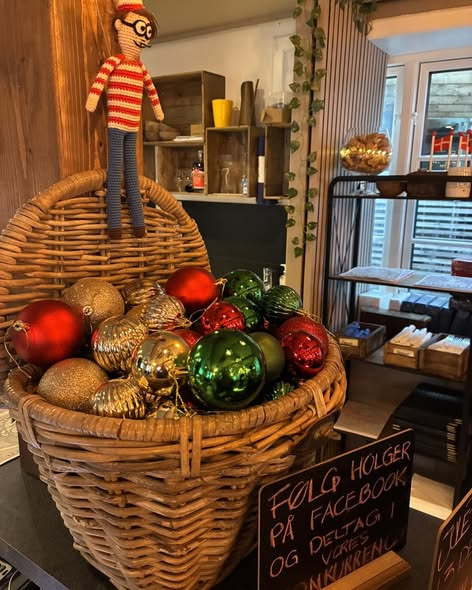 Resturant Holger inviterer til kreativ julekonkurrence med præmier hver advent