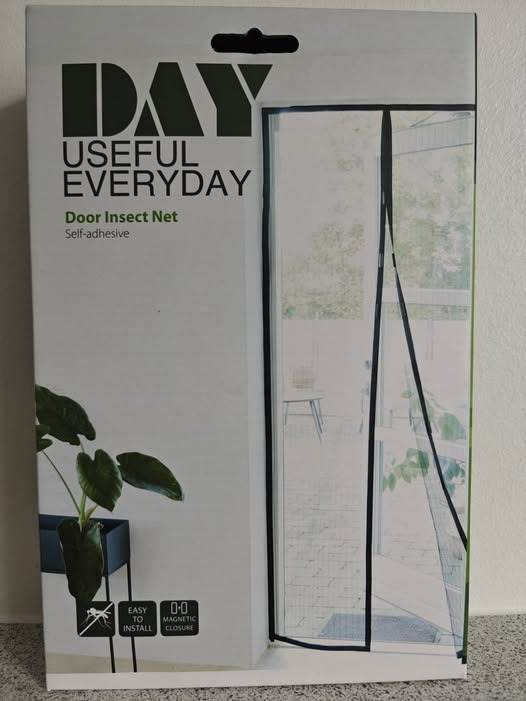 Spar Valsgård tilbyder selvklæbende insektnet med magnetisk lukning