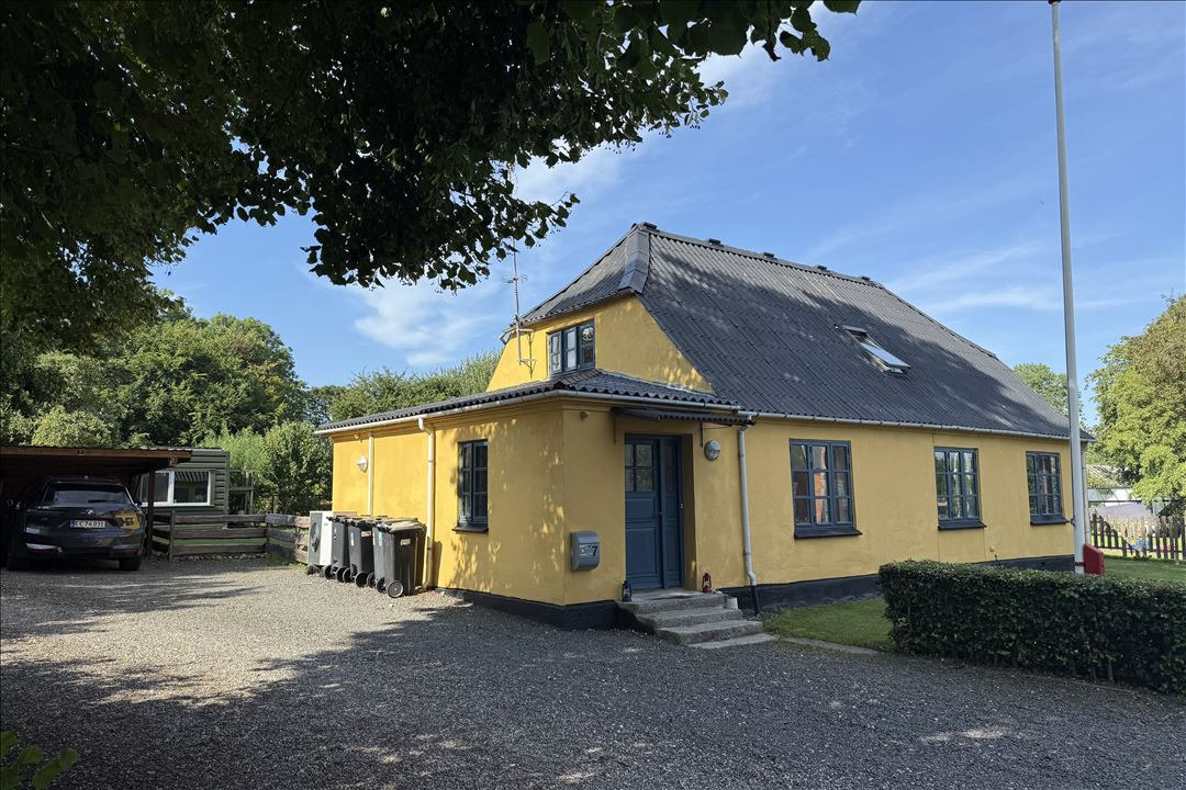 Til salg hos EDC DANEBO: Charmerende bolig