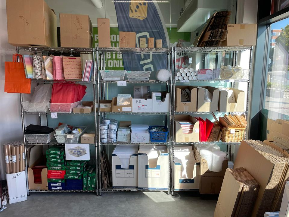 Center Kiosken opgraderer pakkeemballage – klar til at hjælpe med dine forsendelser