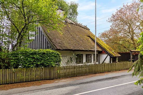 Bobakken 13 er til salg for kun 2.495.000 kr.: Se de billigste boliger til salg i Ålsgårde her