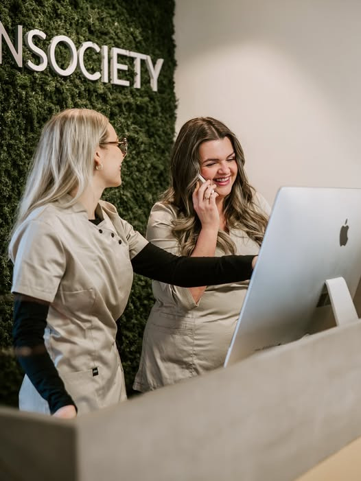 Skin Society afslutter ugen med store smil og god energi