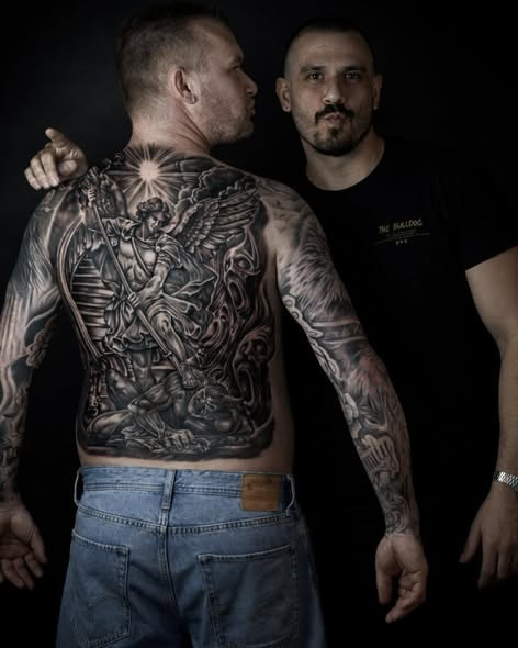 Alex er tilbage hos Mr. & Mrs. Tattoo: Klar til unikke projekter fra 20/5